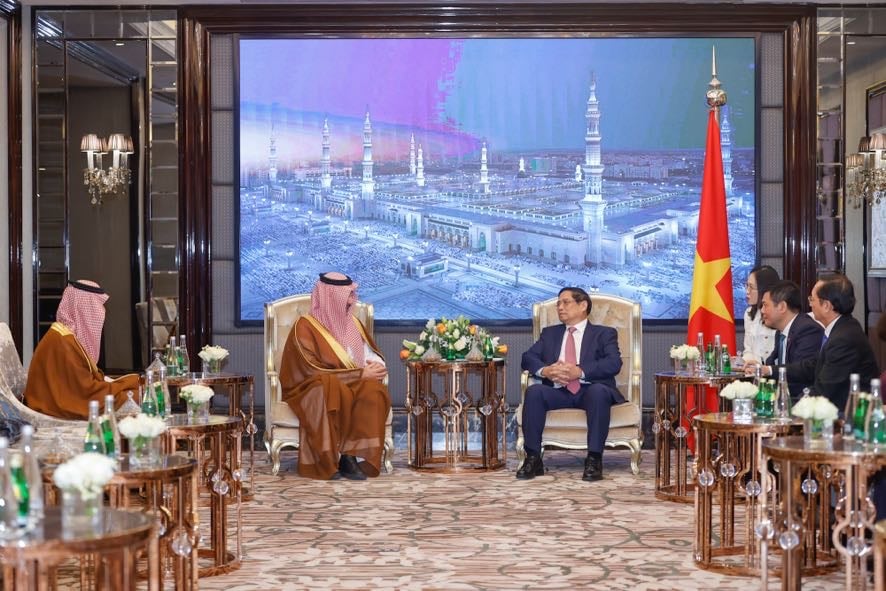 Quỹ Phát triển Saudi Arabi muốn là 'đối tác chiến lược' của Việt Nam- Ảnh 2. Quỹ Phát triển Saudi Arabi muốn là 'đối tác chiến lược' của Việt Nam- Ảnh 2.