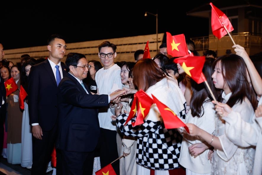 Thủ tướng: Gỡ nút thắt vận tải, mở hành lang thương mại mới tới Trung Á và châu Âu- Ảnh 7. Thủ tướng: Gỡ nút thắt vận tải, mở hành lang thương mại mới tới Trung Á và châu Âu- Ảnh 7.