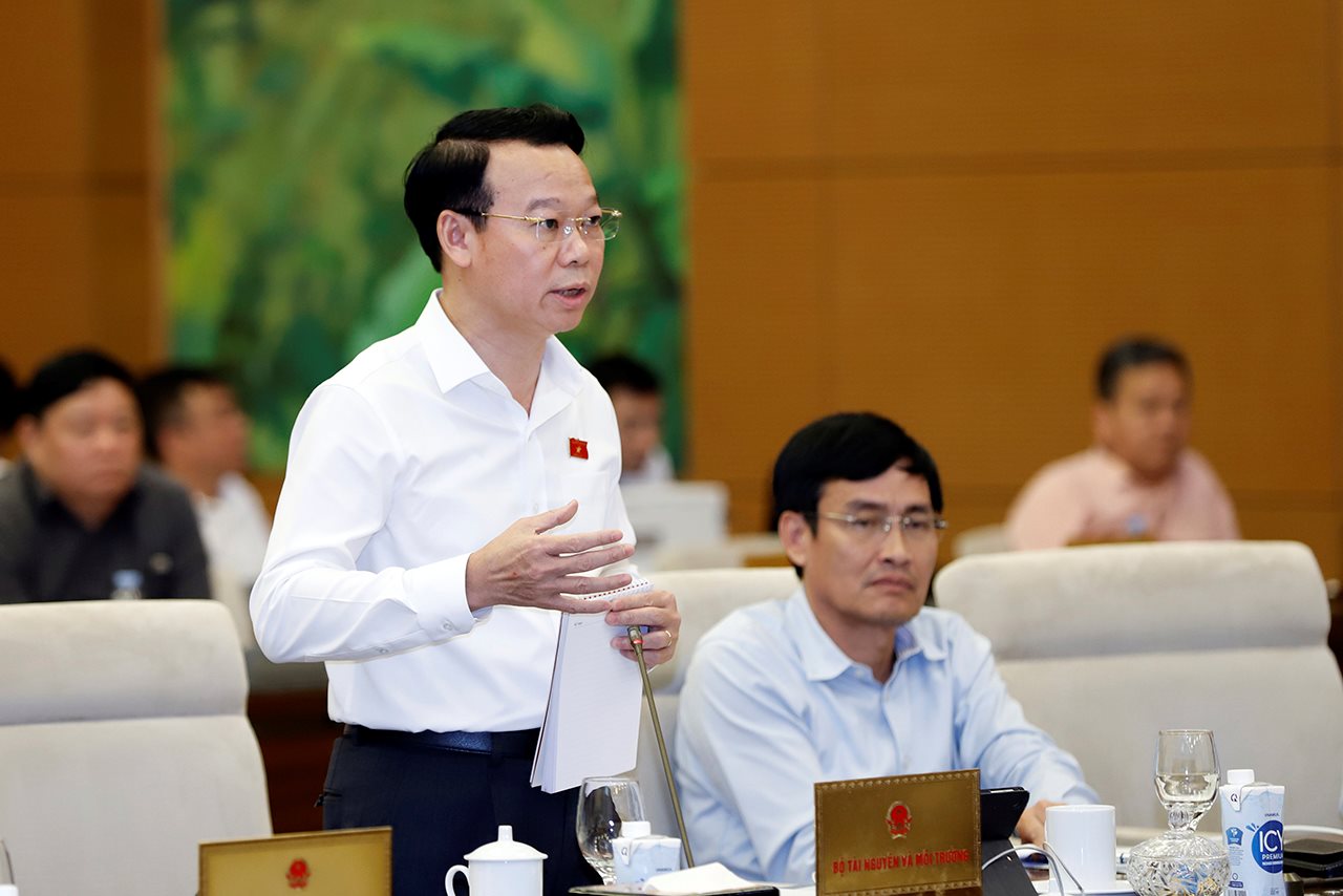 small_20241115_thuong-vu-qh-hop-luat-dcks_6(1).jpg