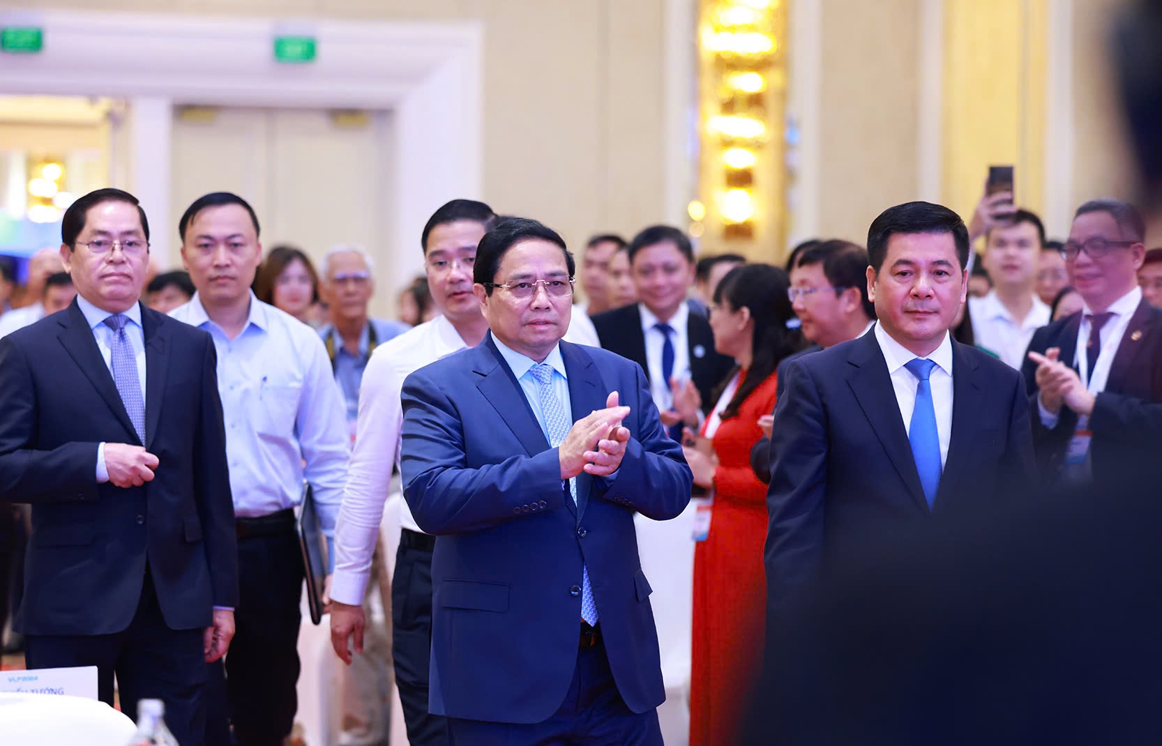 Thủ tướng: Xây dựng và phát triển quốc gia thương mại tự do- Ảnh 1. Thủ tướng: Xây dựng và phát triển quốc gia thương mại tự do- Ảnh 1.