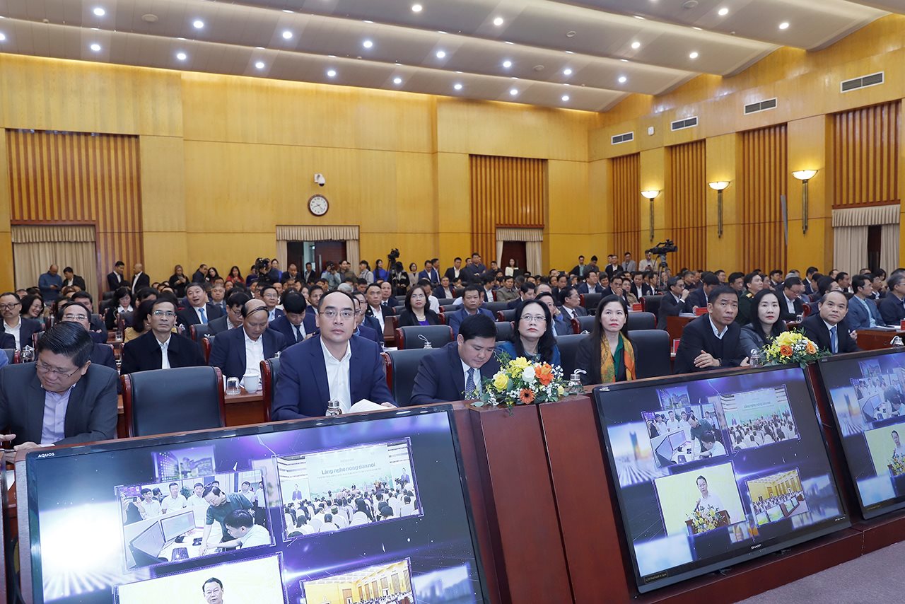 small_20241221_tk-bo_4.jpg