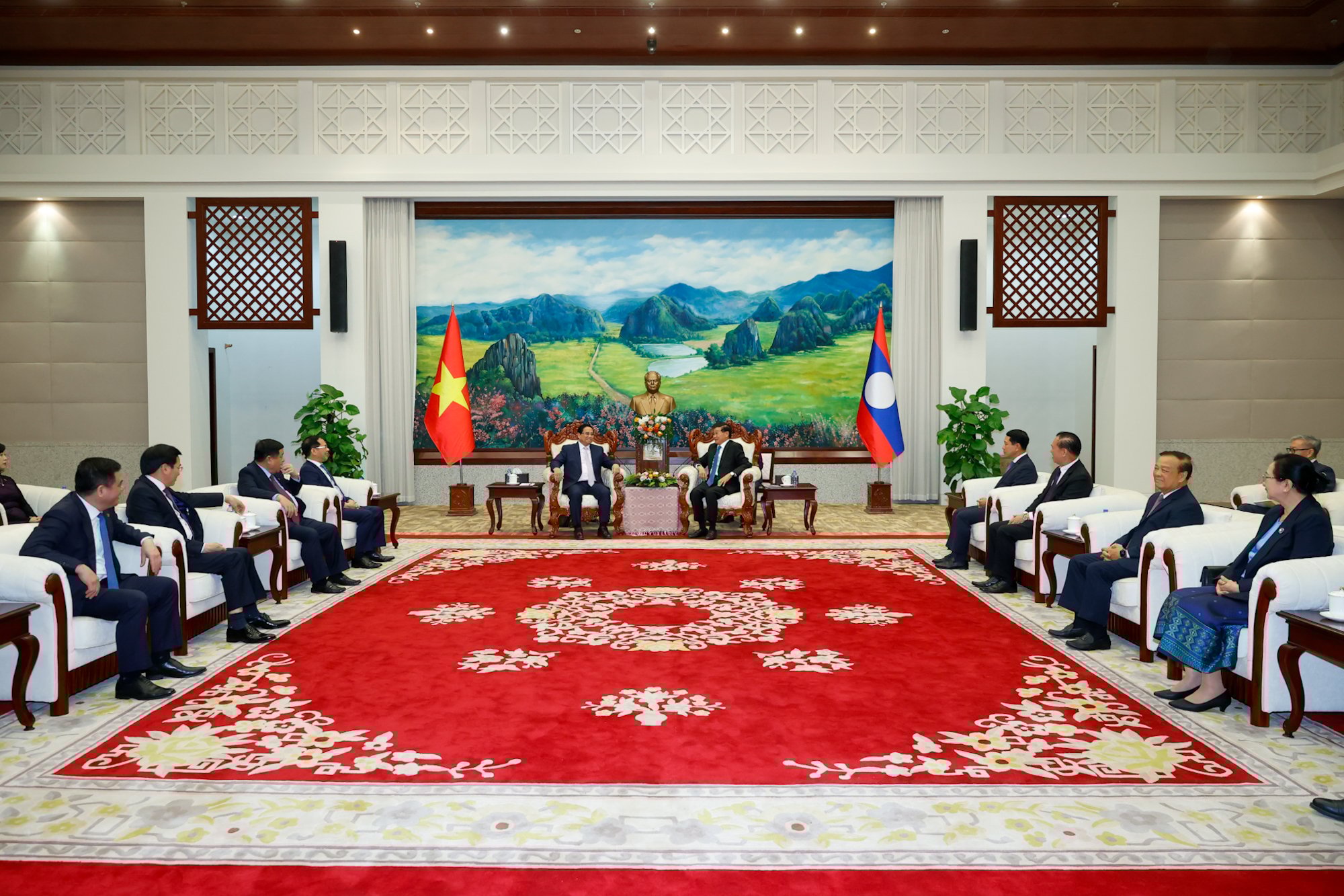 Nỗ lực cao, quyết tâm lớn tạo đột phá trong hợp tác Việt Nam - Lào- Ảnh 3. Nỗ lực cao, quyết tâm lớn tạo đột phá trong hợp tác Việt Nam - Lào- Ảnh 3.