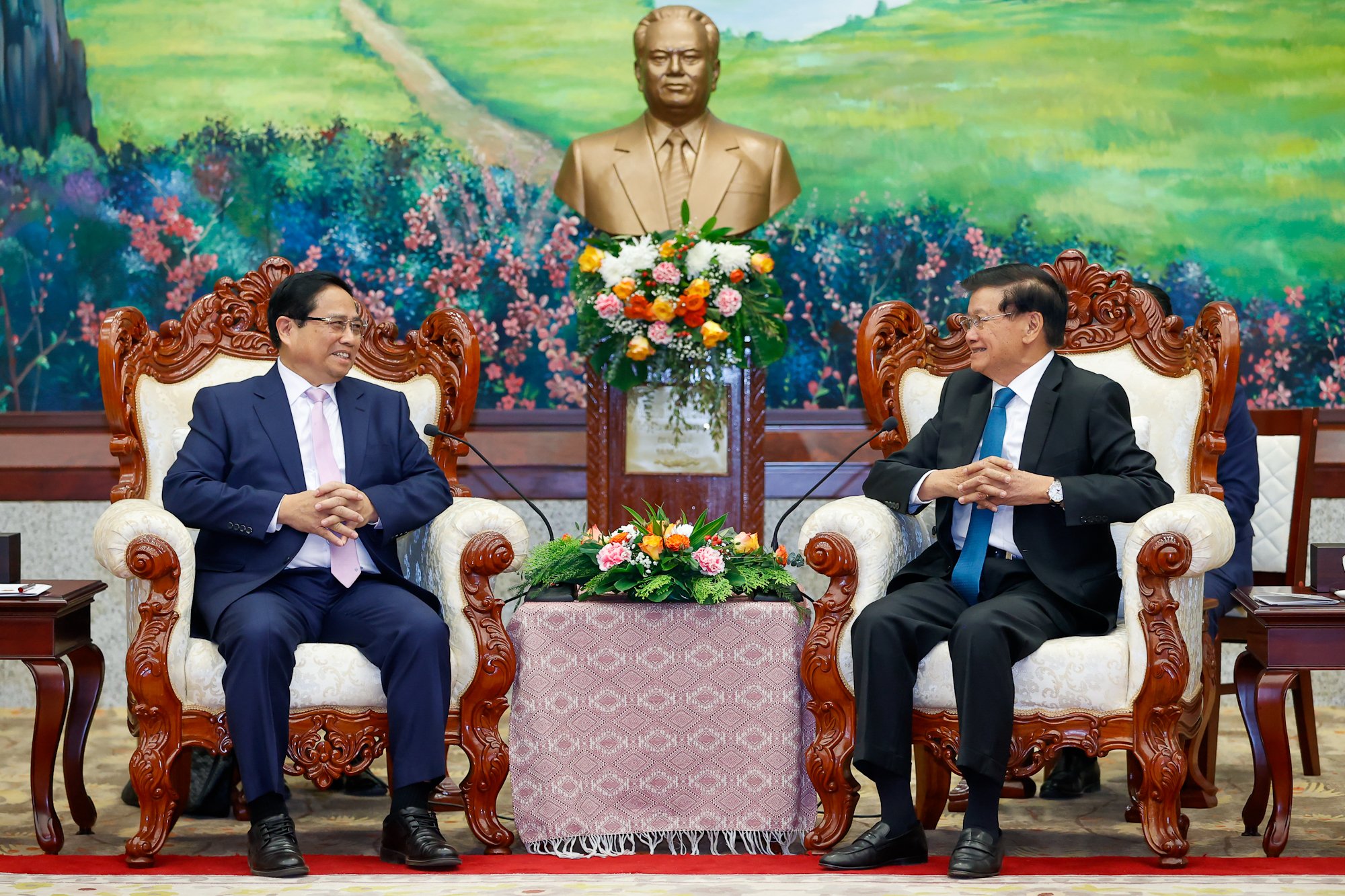 Nỗ lực cao, quyết tâm lớn tạo đột phá trong hợp tác Việt Nam - Lào- Ảnh 2. Nỗ lực cao, quyết tâm lớn tạo đột phá trong hợp tác Việt Nam - Lào- Ảnh 2.