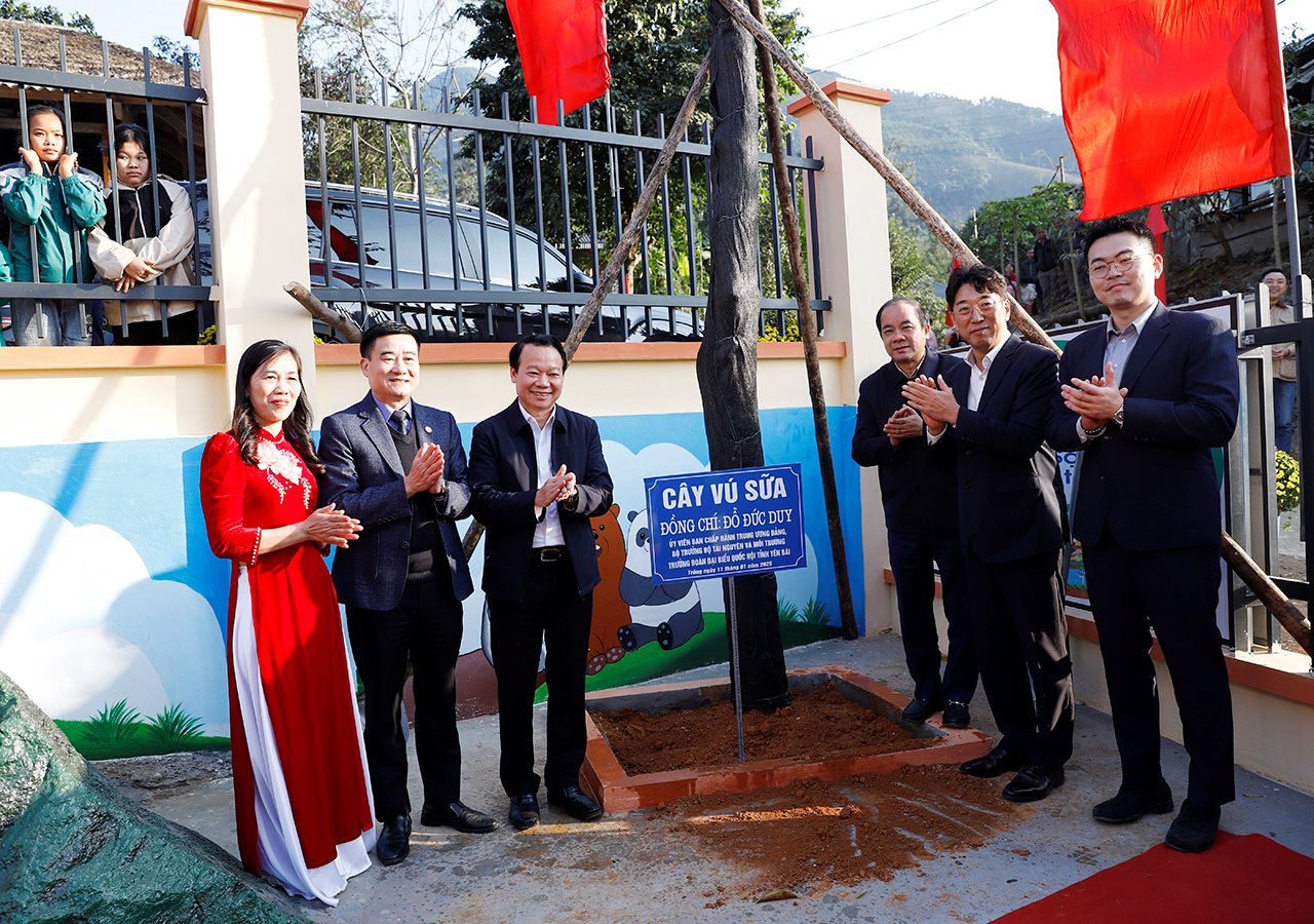 small_2025011-bo-truong-kt-diem-truong_30.jpg