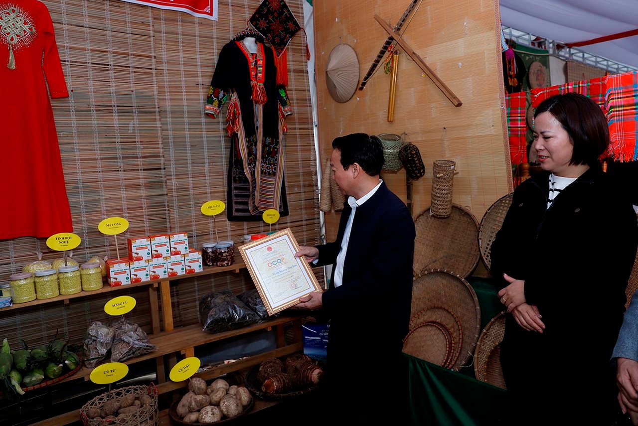 small_20250111_bo-truong-di-luc-yen_45.jpg