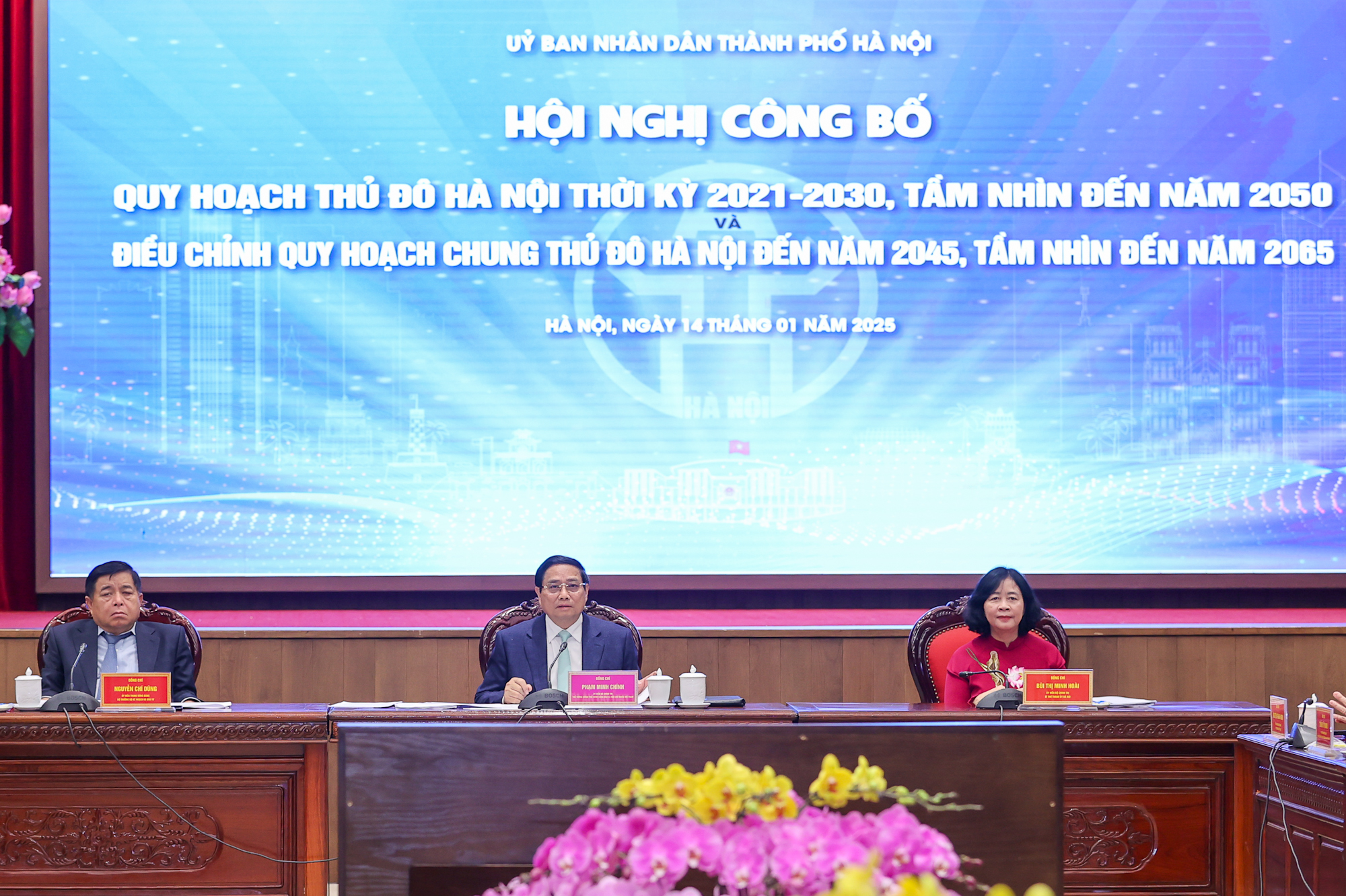 Thủ tướng: Hà Nội, Đồng bằng sông Hồng cần đột phá tăng trưởng 2 con số và cấp bách xử lý ô nhiễm- Ảnh 9. Thủ tướng: Hà Nội, Đồng bằng sông Hồng cần đột phá tăng trưởng 2 con số và cấp bách xử lý ô nhiễm- Ảnh 9.