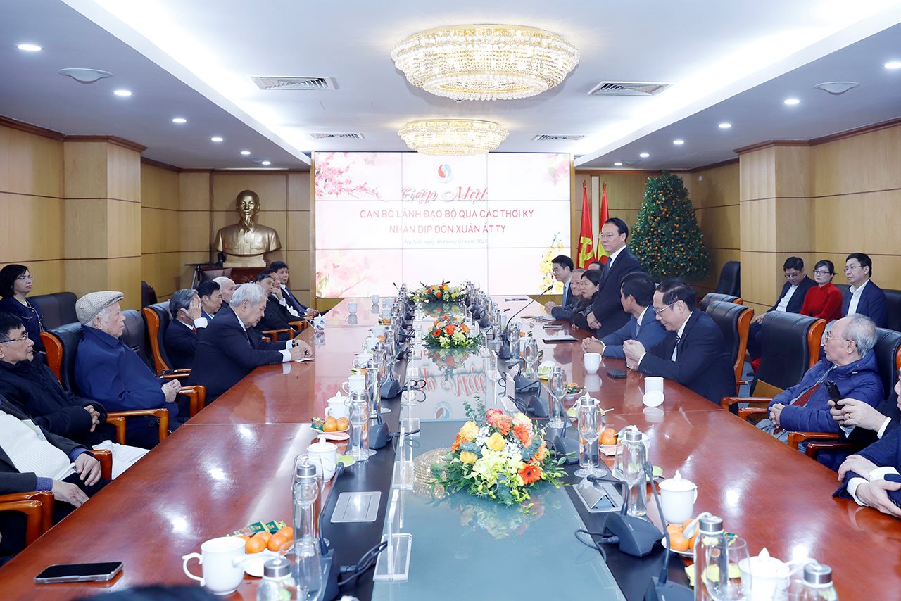small_toan-canh.jpg