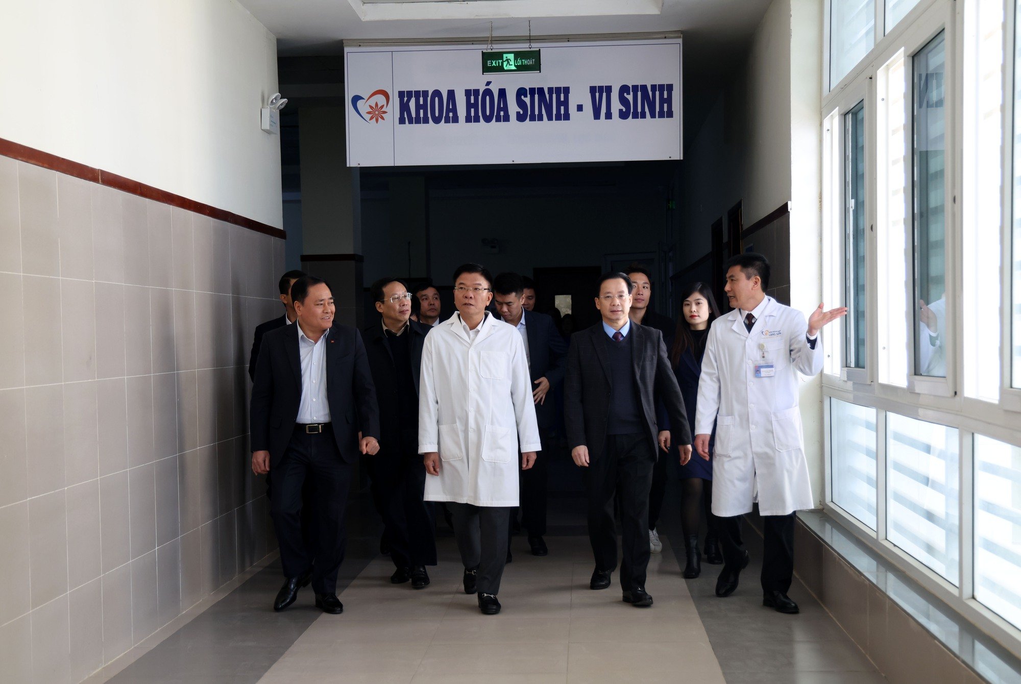 Phó Thủ tướng Lê Thành Long thăm, tặng quà Tết tại tỉnh Lạng Sơn- Ảnh 5. Phó Thủ tướng Lê Thành Long thăm, tặng quà Tết tại tỉnh Lạng Sơn- Ảnh 5.