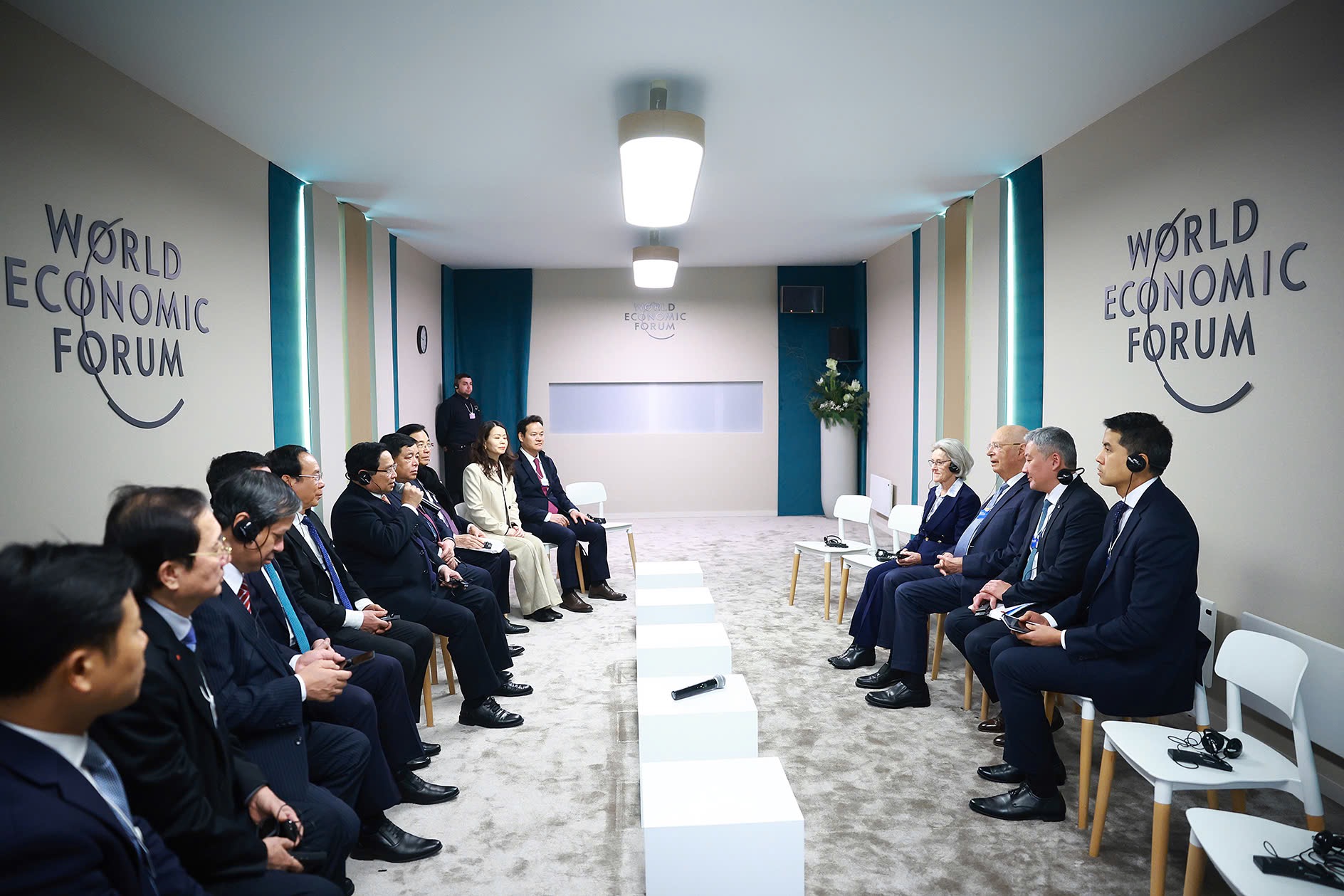 Chủ tịch WEF: Sự tham dự của Thủ tướng Phạm Minh Chính có ý nghĩa đặc biệt quan trọng- Ảnh 1. Chủ tịch WEF: Sự tham dự của Thủ tướng Phạm Minh Chính có ý nghĩa đặc biệt quan trọng- Ảnh 1.