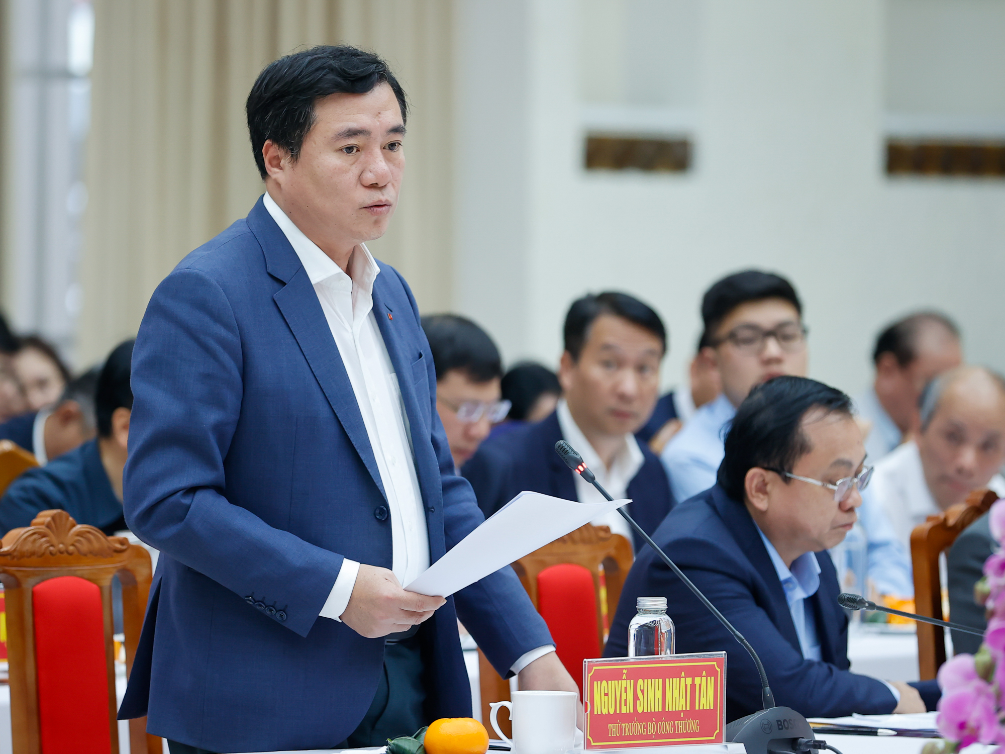 Thủ tướng: Cán bộ Quảng Nam phải bám đất, bám người, 'sống chết' với Quảng Nam để tỉnh đi đầu trong phát triển- Ảnh 9. Thủ tướng: Cán bộ Quảng Nam phải bám đất, bám người, 'sống chết' với Quảng Nam để tỉnh đi đầu trong phát triển- Ảnh 9.