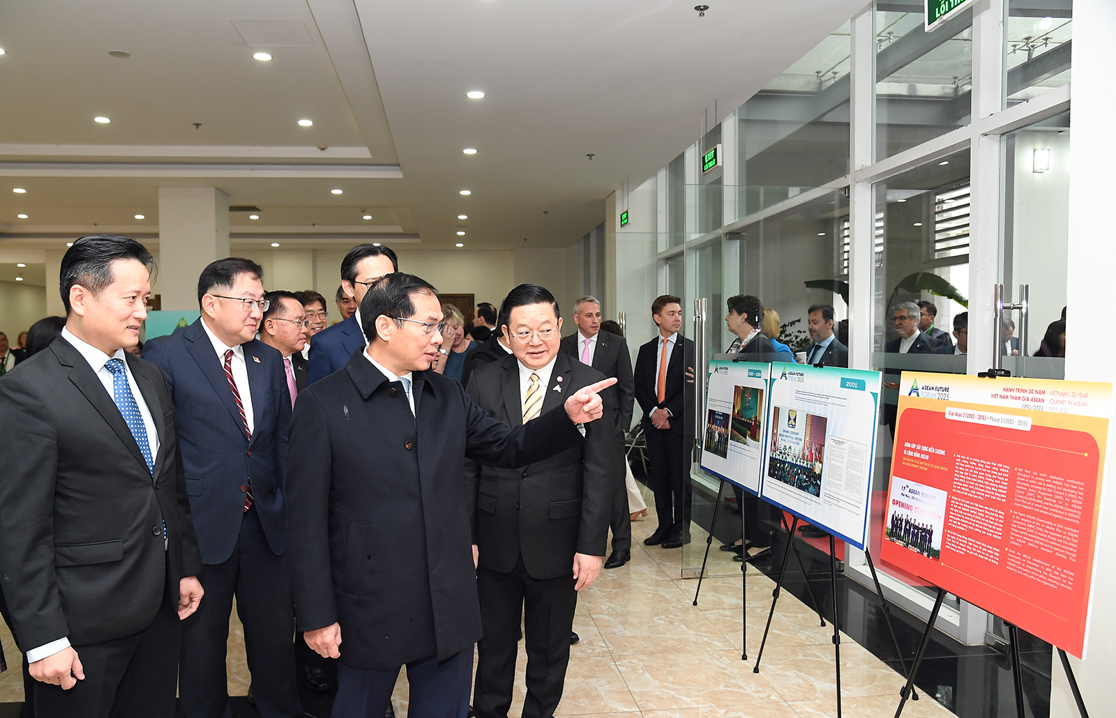 Việt Nam vươn lên trở thành thành viên năng động và có ảnh hưởng nhất ASEAN- Ảnh 2. Việt Nam vươn lên trở thành thành viên năng động và có ảnh hưởng nhất ASEAN- Ảnh 2.