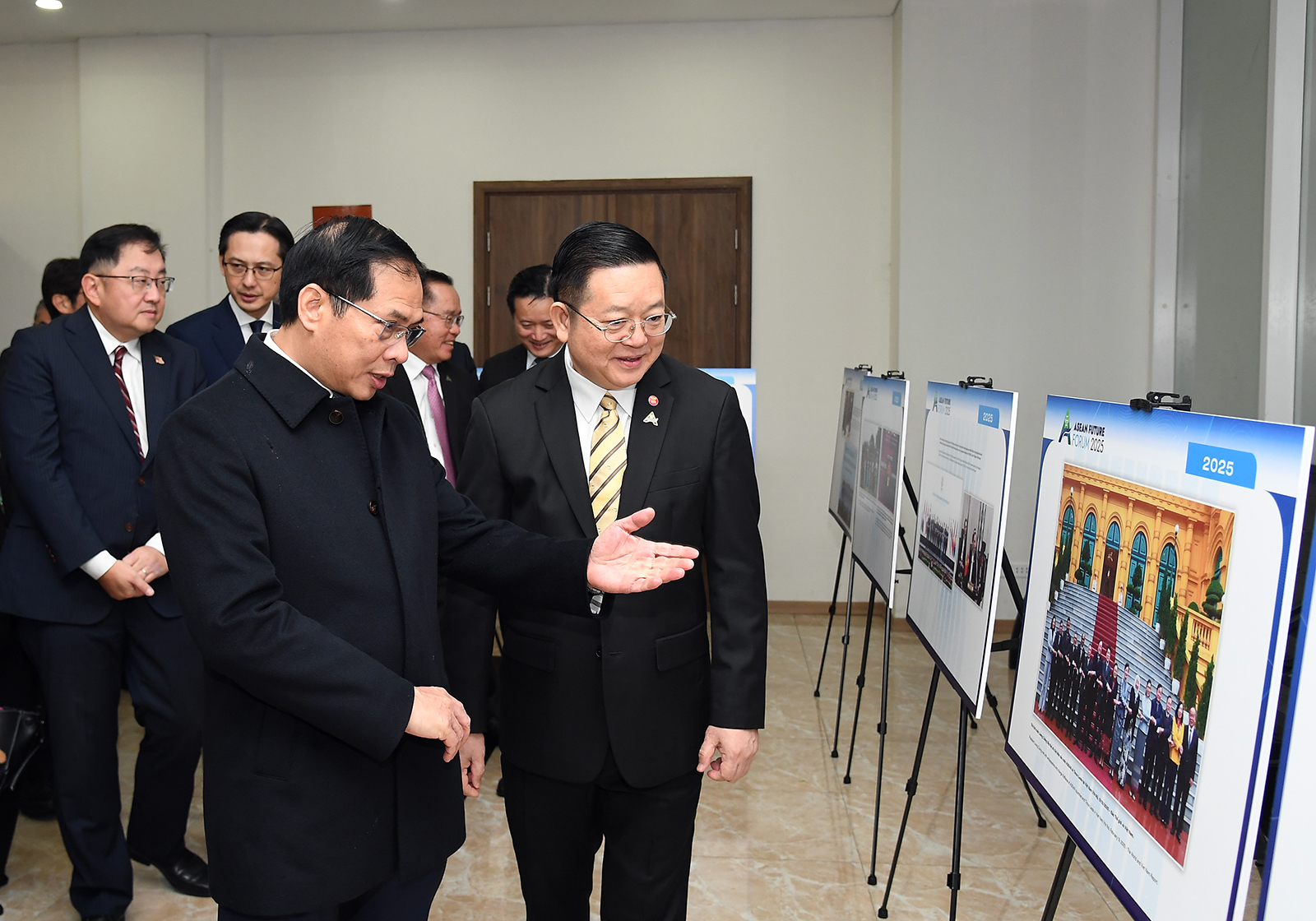 Việt Nam vươn lên trở thành thành viên năng động và có ảnh hưởng nhất ASEAN- Ảnh 8. Việt Nam vươn lên trở thành thành viên năng động và có ảnh hưởng nhất ASEAN- Ảnh 8.