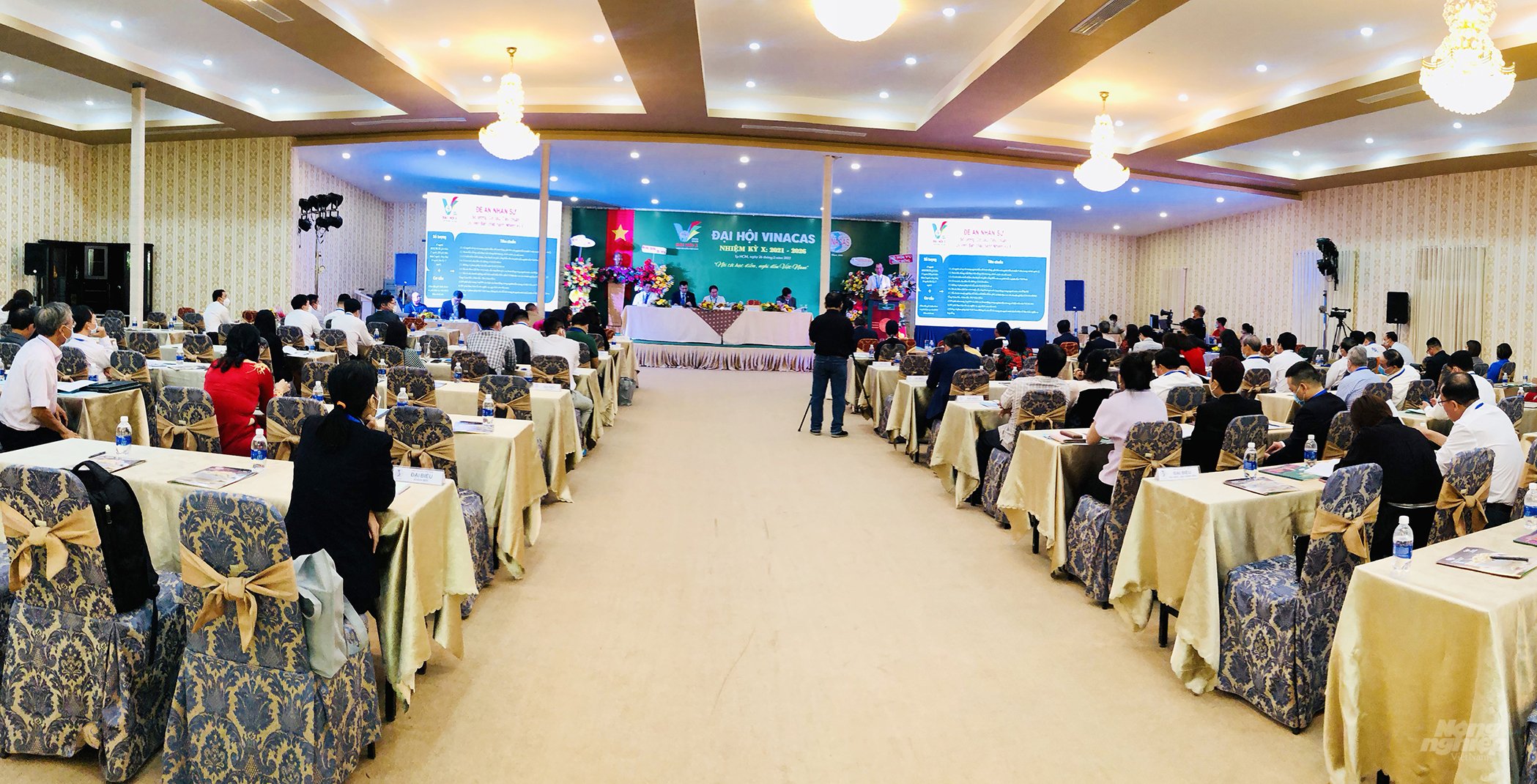anh-1-132753_726.jpg Đại hội của Hiệp hội điều Việt Nam (Vinacas), khoá X nhiệm kỳ 2021 -2026. Ảnh: Minh Sáng.