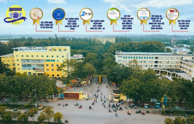 Đến nay, ngoài đạo tạo 55 ngành bậc đại học, TVU có 27 chuyên ngành bậc thạc sỹ, 10 chuyên ngành bậc tiến sỹ và 5 ngành đào tạo chuyên khoa cấp 1. Ảnh: TVU.