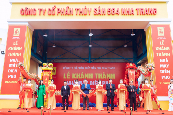 The inauguration ceremony of Dien Phu Factory.