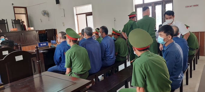 Mặc dù phiên tòa được tổ chức công khai tuy nhiên phóng viên báo đài vẫn bị hạn chế tác nghiệp.
