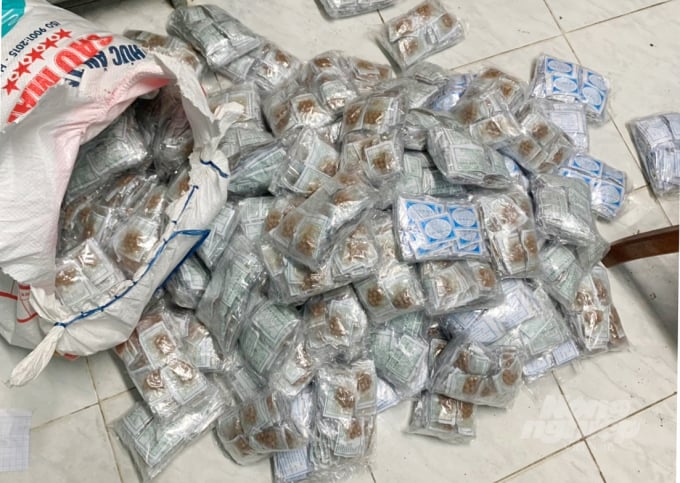 z3339588196396_3000ee5d3d1effc5a3a20d3f7dd90af11-070002_55.jpg Tang vật lực lượng Công an phát hiện bắt giữ. Ảnh: Nghiêm Túc.