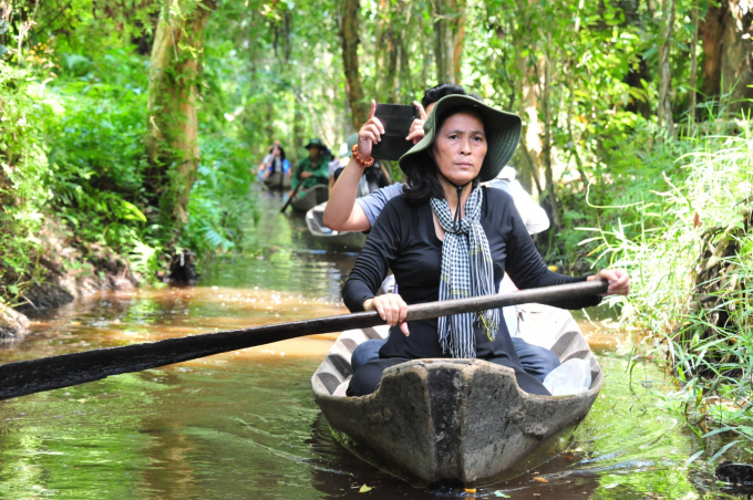 z3355471791748_468b3ce8c550a6425a33beef0471d28d-153626_718.jpg Ngoài việc là vựa nông sản lớn của cả nước, ĐBSCL còn tiềm năng lớn để phát triển du lịch.