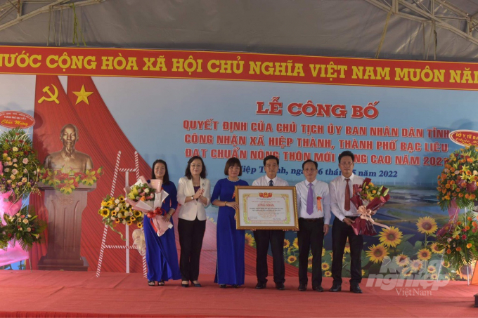 Xã Thiệp Thành (TP Bạc Liêu) đạt chuẩn nông thôn mới nâng cao. Ảnh: Trọng Linh.