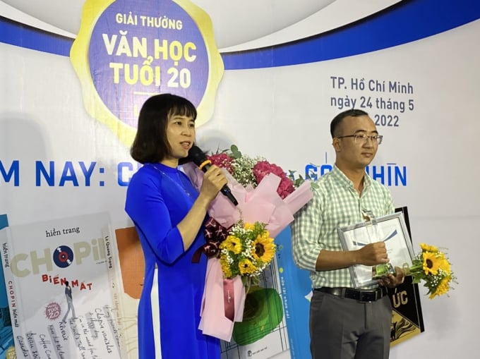 z3437979163715_0d6601422bea993959e59e575fdb9214-113820_818.jpg Cuộc thi Văn học tuổi 20 lần 7 tổ chức trao giải vào sáng 24/5 tại TP.HCM.