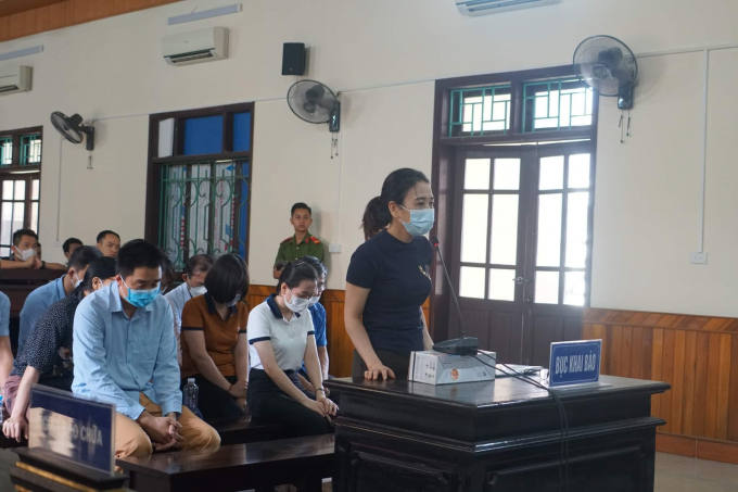 281895045_5041314909316953_9032736590346600656_n-091050_969.jpg Bị cáo Mai Thị Hoa được xác định là người khởi xướng, giữ vai trò chính thực hiện hành vi 'Vi phạm quy định về đấu thầu gây hậu quả nghiêm trọng'.