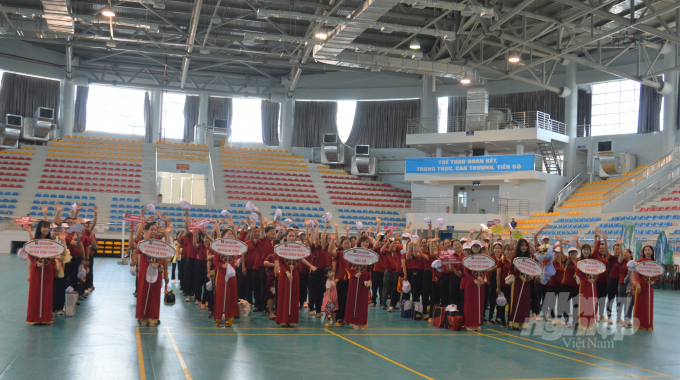Hội thao quy tụ hơn 250 vận động viên, đại diện cho 9 đội thi đấu gồm Hội sở và các chi nhánh, phòng giao dịch trực thuộc Agribank Chi nhánh Kiên Giang II. Ảnh: Trung Chánh.