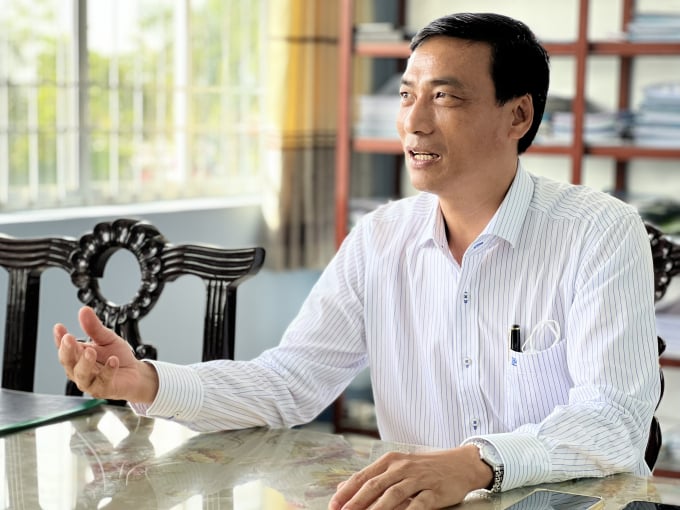 1-091316_324.jpg Ông Hồ Văn Linh, Chủ tịch UBND huyện Hòa Bình. Ảnh: Trọng Linh.