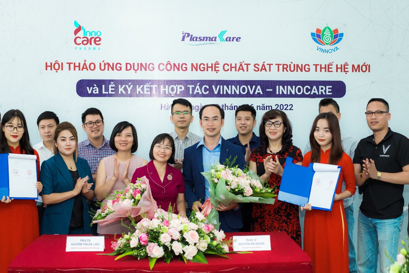 loat-chat-sat-trung-the-he-moi-ung-dung-trong-nuoi-tom-124038_28.jpg Hội thảo ứng dụng công nghệ chất sát trùng thế hệ mới, giới thiệu về 2 chất sát trùng thế hệ mới là Nano bạc chuẩn hóa và Sanicompound.