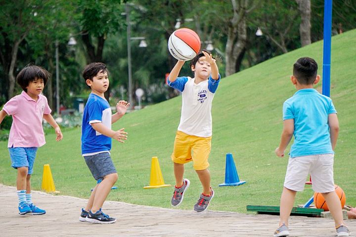 ngay-dan-so-the-gioi-11-7-ra-doi-the-nao-y-nghia-gi-103802_571.jpg Hà Nội mít tinh kỷ niệm ngày Dân số thế giới 11/7 năm 2022. Ảnh minh họa