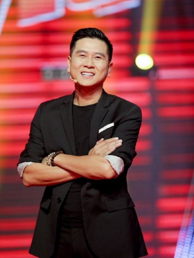 1-nhac-si-ho-hoai-anh-bi-ky-luat-105151_22.jpg Nhạc sĩ Hồ Hoài Anh thuộc biên chế Học viện âm nhạc quốc gia Việt Nam.