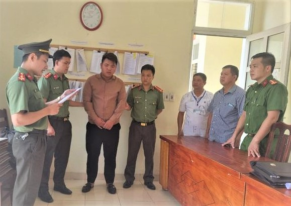 301267423_438855558278696_2420573219682581902_n-223753_930.jpg Công an tỉnh Tuyên Quang ra Lệnh bắt tạm giam đối với Triệu Quý Cường. Ảnh: Tư liệu.