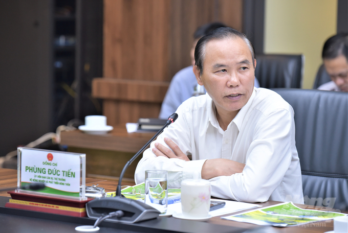 Thứ trưởng Phùng Đức Tiến đề nghị các đơn vị tập trung để tháo gỡ những vướng mắc trong thời gian từ nay đến cuối năm 2022. Ảnh: Phạm Hiếu.