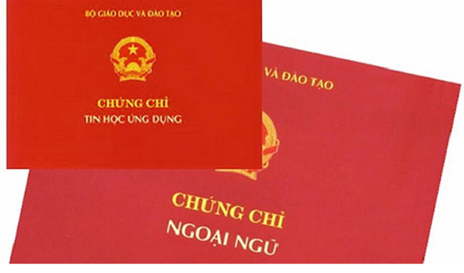 Từ ngày 10/10/2022 sẽ bỏ yêu cầu về trình độ ngoại ngữ, tin học đối với chức danh nghề nghiệp phóng viên, biên tập viên.