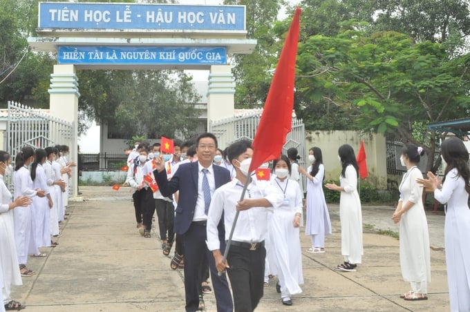 Lễ khai giảng tại Tại trường THPT Nguyễn Tất Thành (huyện Ia Pa).