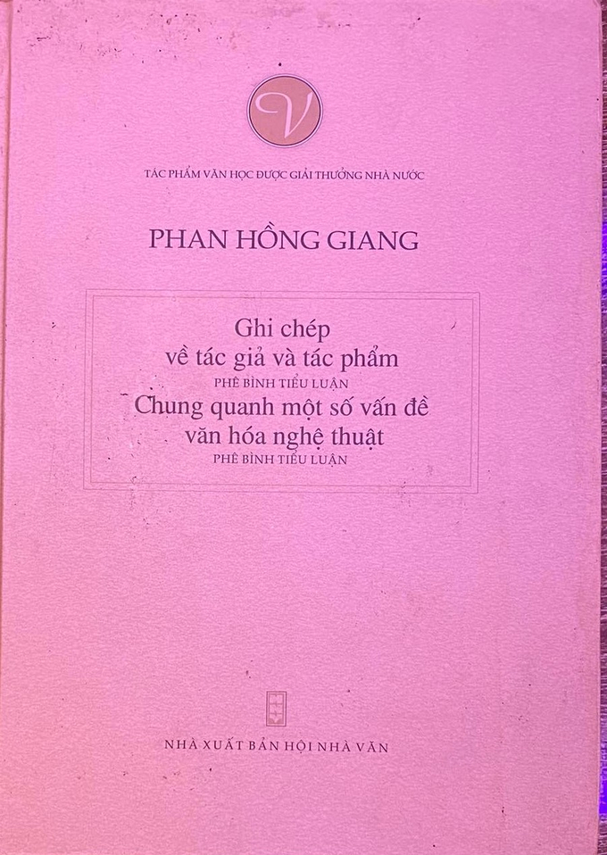 1-sach-giang-173626_917.jpg Tác phẩm được trao Giải thưởng Nhà nước của tiến sĩ Phan Hồng Giang.