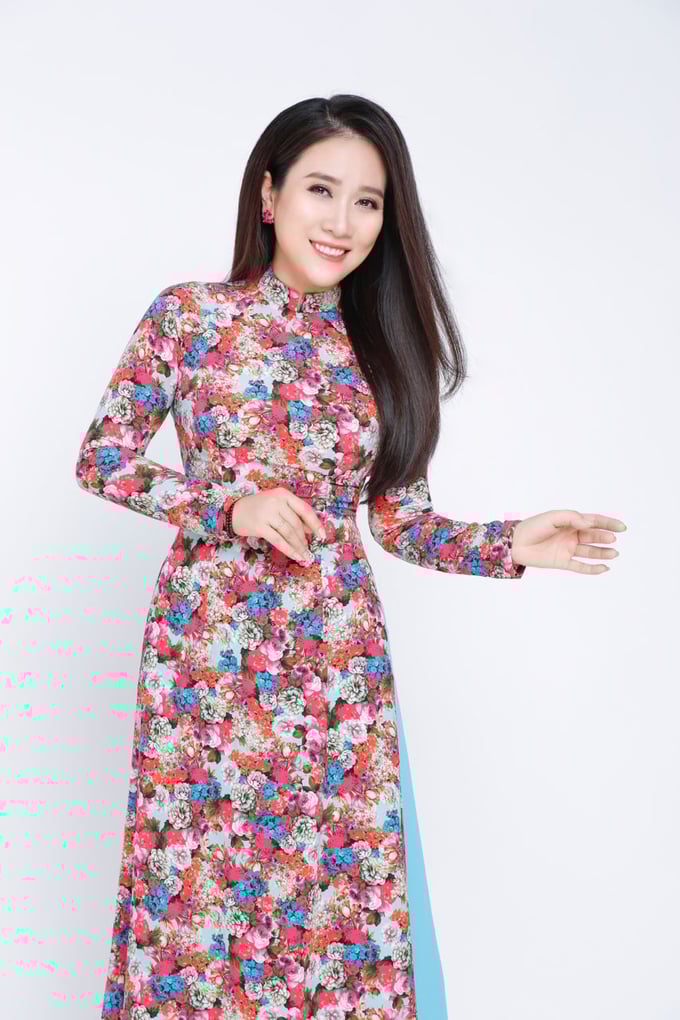 van-khanh-101259_653.jpg Nghệ sĩ Ưu tú Vân Khánh làm giám khảo 'Giọng hát Vàng 2022'