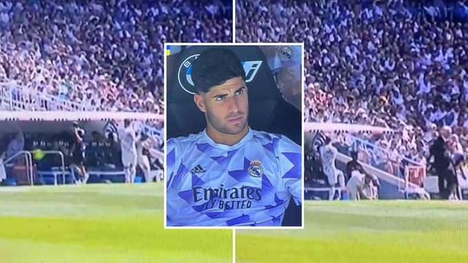 ass-062008_851.jpeg Marco Asensio ném áo phản đối Real Madrid. Ảnh: Sports.