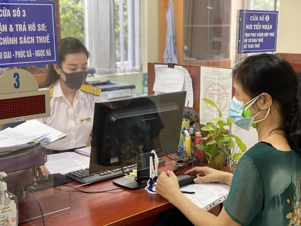 26-2-dongchilethuhuyentiepnhanhosocuannt-anhminhhoa-093424_568.jpg Bộ Tài chính đề xuất tổ chức, cá nhân được bỏ kê khai thuế, nếu không phát sinh khấu trừ thuế thu nhập cá nhân.