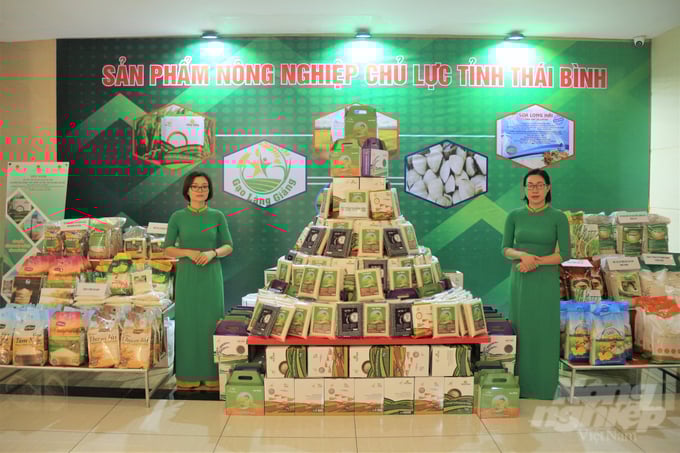 img_0011-092539_137.jpg Thái Bình đang đẩy mạnh tái cơ cấu ngành nông nghiệp và tái cơ cấu ngành công nghiệp lấy công nghiệp chế biến, chế tạo làm ngành chủ lực. Ảnh: Phạm Hiếu.