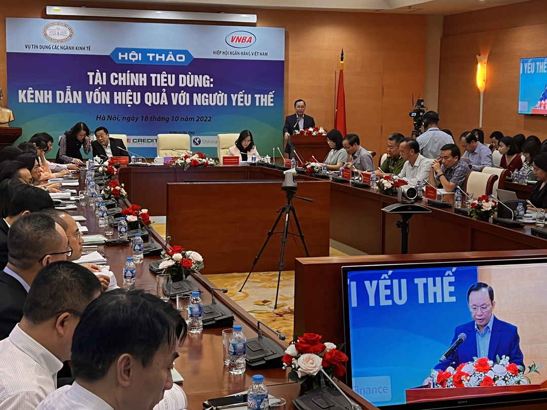 a-161959_406.jpeg Hội thảo 'Tài chính Tiêu dùng – Kênh dẫn vốn hiệu quả với người yếu thế' diễn ra sáng 18/10.