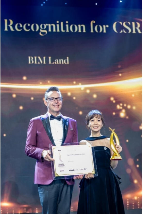Hạng mục Special Recognition for CSR của PropertyGuru Vietnam là hạng mục đặc biệt, được hội đồng giám khảo đánh giá hoàn toàn độc lập