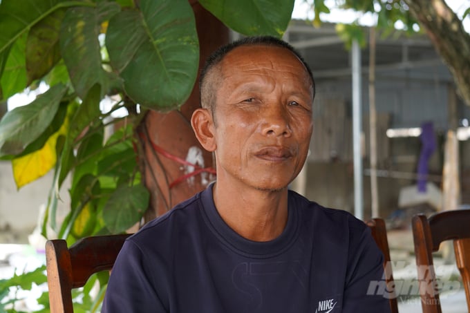 Ông Đoàn Văn Sự, chủ trại cá giống tại xã Quảng Định (Quảng Xương, Thanh Hóa). Ảnh: Quốc Toản.