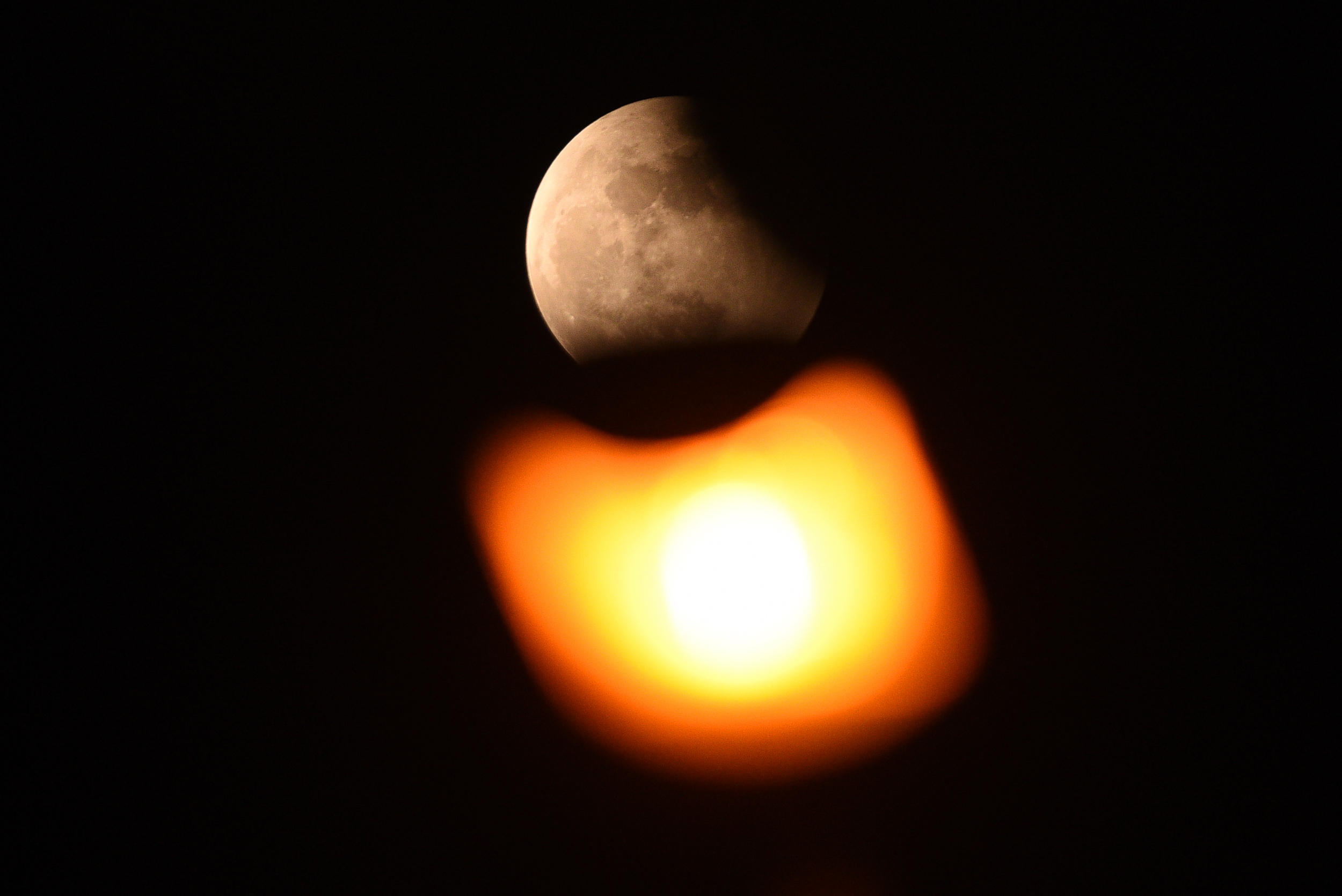 nguyet-thuc-9-211155_625.jpg