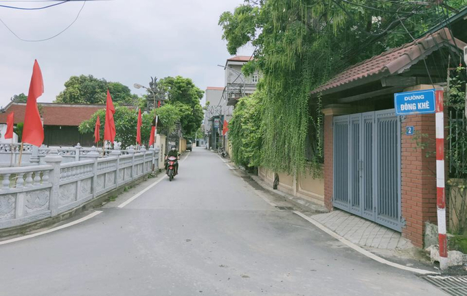 Những con đường nhiều mảng xanh ở Đan Phượng. Ảnh: Trọng Tùng.