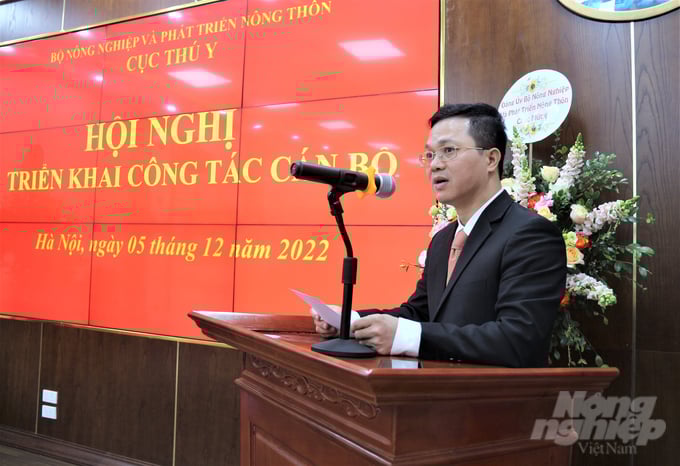 img_0045-173804_795.jpg Cục trưởng Cục Thú y Nguyễn Văn Long bày tỏ vinh dự khi được giao trọng trách mới. Ảnh: Phạm Hiếu.