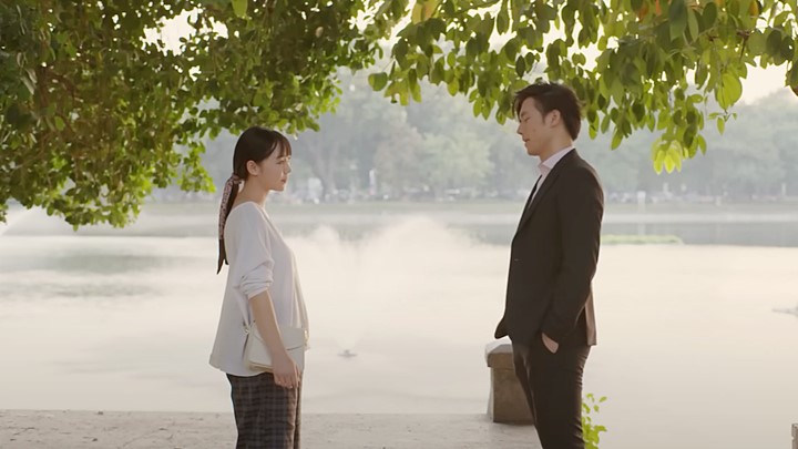 truc-tiep-dung-lam-me-cau-tap-3-tren-vtv3-hom-nay-8-12-145131_429.jpg Đừng làm mẹ cáu tập 3: Quân nghĩ Hạnh là dạng chuyên mồi chài đàn ông. Ảnh chụp màn hình
