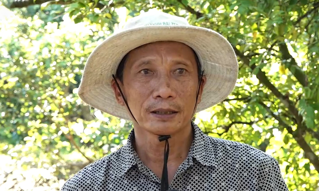 tien-090627_426.jpg Ông Nguyễn Hồng Tiến, xã An Thạnh Một, huyện Cù Lao Dung.