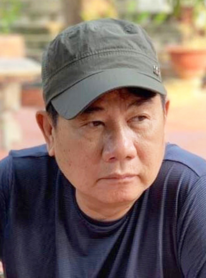 1-hong-quan-7-153927_465.jpg Họa sĩ Hồng Quân.