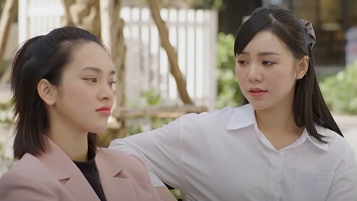 truc-tiep-dung-lam-me-cau-tap-13-tren-vtv3-hom-nay-12-1-172321_210.jpg Đừng làm mẹ cáu tập 13: Vy thấy hụt hẫng khi người yêu cũ của Khôi trở về nước. Ảnh chụp màn hình