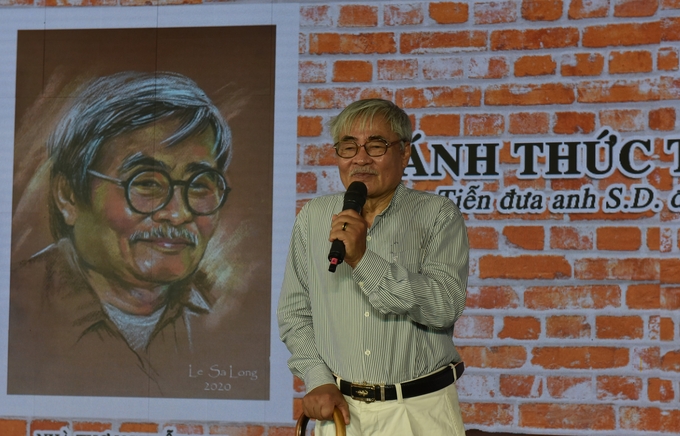 1-nguyen-duy-210541_631.jpg Nhà thơ Nguyễn Duy đọc thơ tại TP.HCM sáng 5/2.